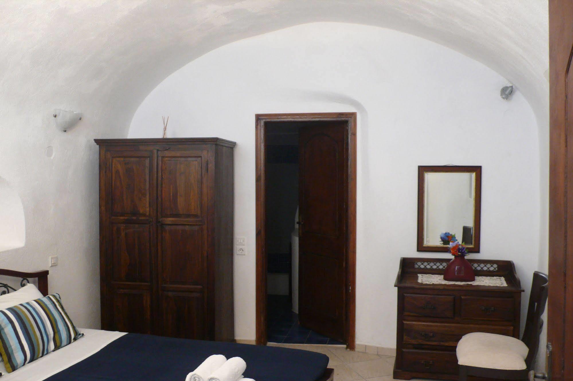 Iridanos Cave House Villa Megalochori  Dış mekan fotoğraf